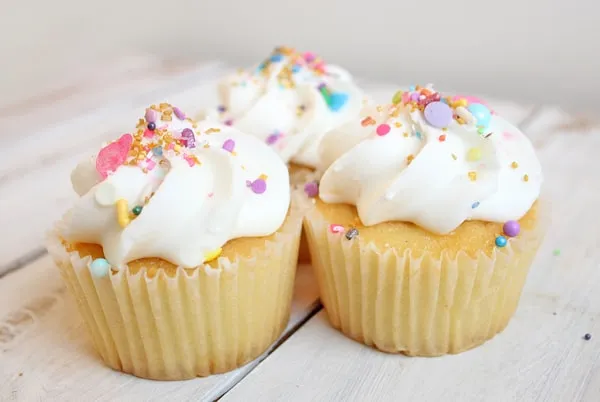 Coconut Ouzo cupcake